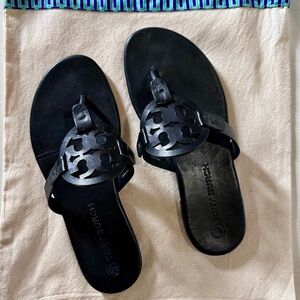 Authentic Tory Burch Miller black size 7 sandal